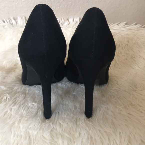 Kelly & Katie Black Suede heels sz 10 - Picture 3 of 7